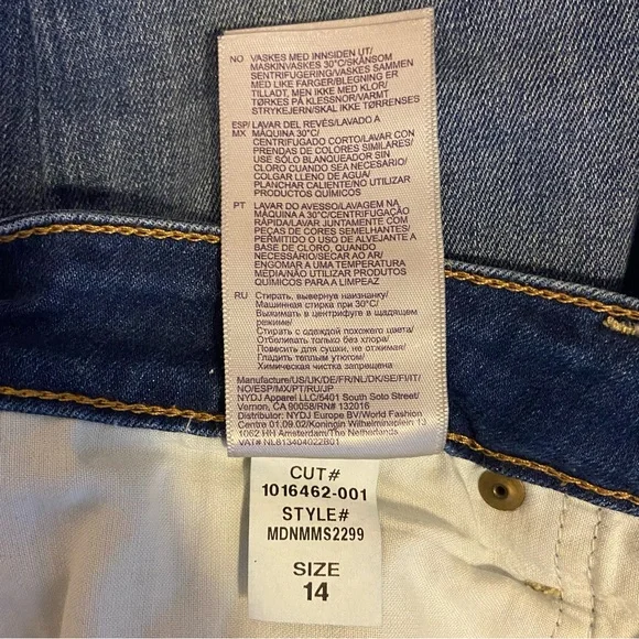 NYDJ Marilyn Straight LIFTXTUCK Technology Jeans Women Size 14 - Picture 9 of 10